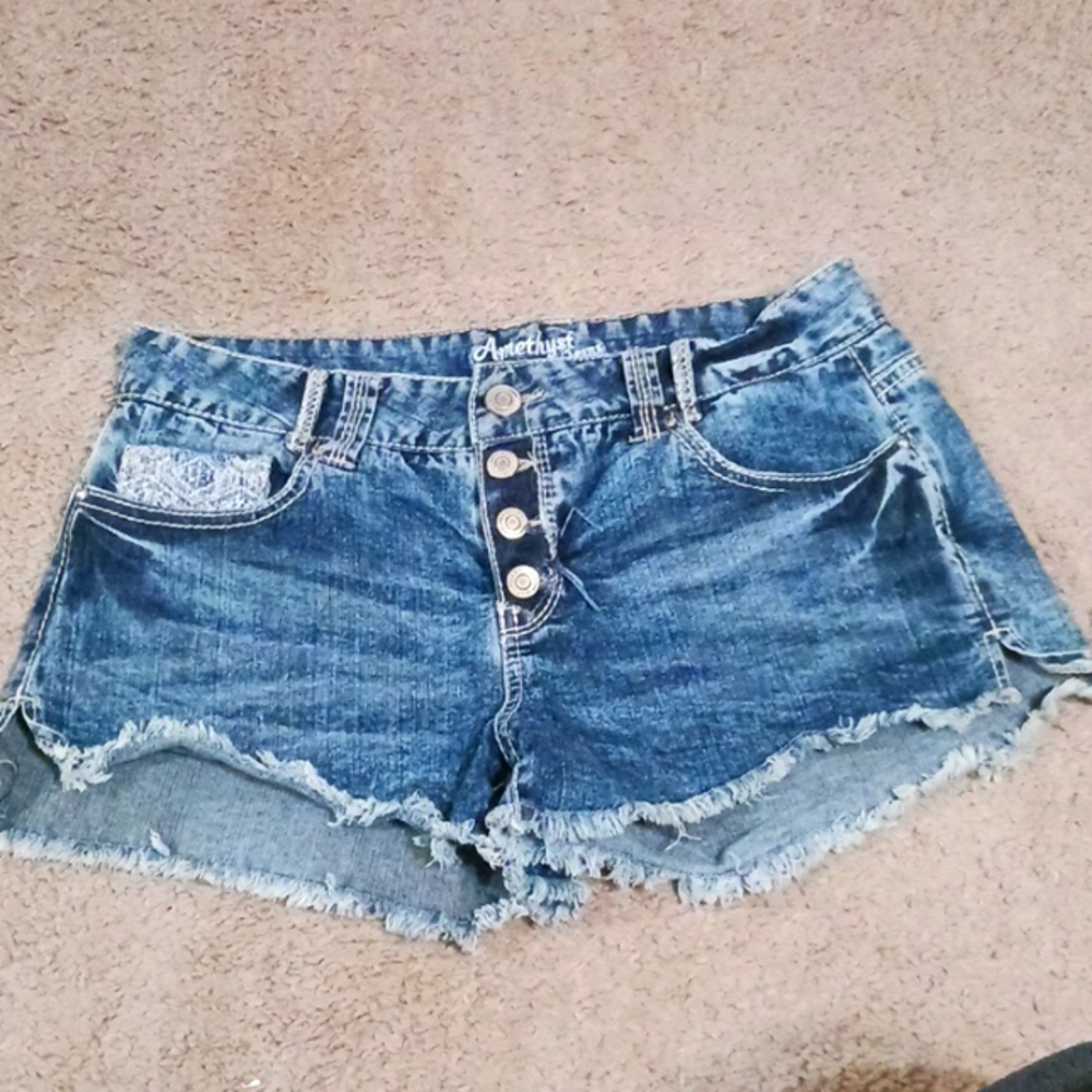 Amethyst shorts